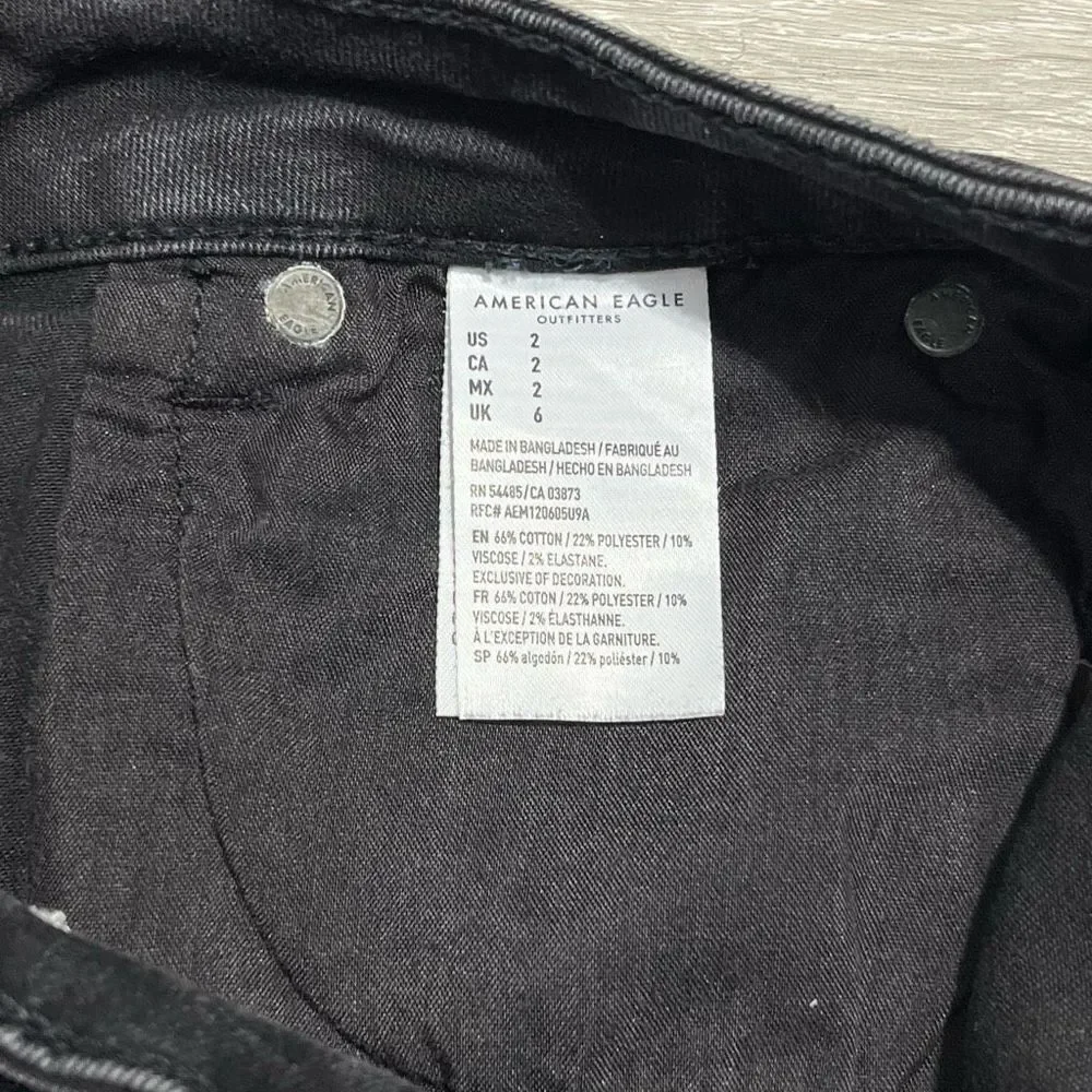 America Eagle Super Hi-Rise Distressed Shortie Size 2 Women’s Faded Black - Picture 5 of 13